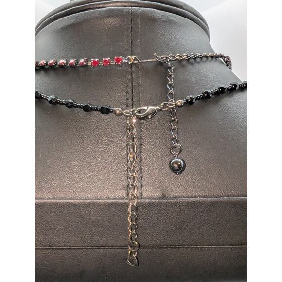 Vintage Lot of Two Black Crystal & Red Rhinestone Necklaces - Picture 5 of 6